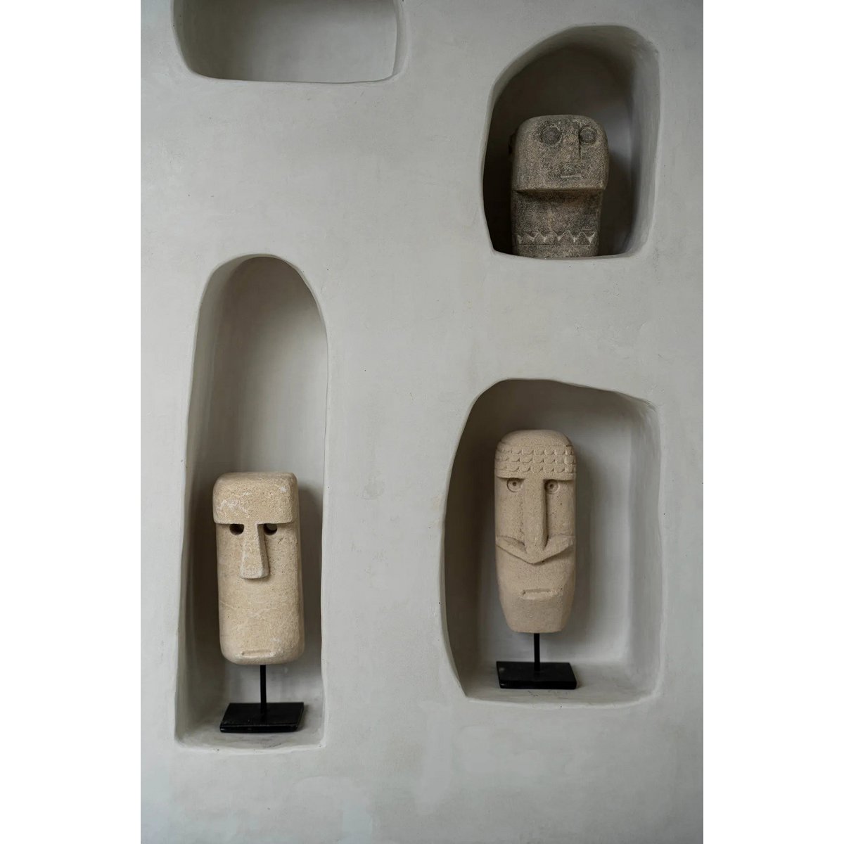 The Sumba Stone 21 on Stand - LUXONAS HOME