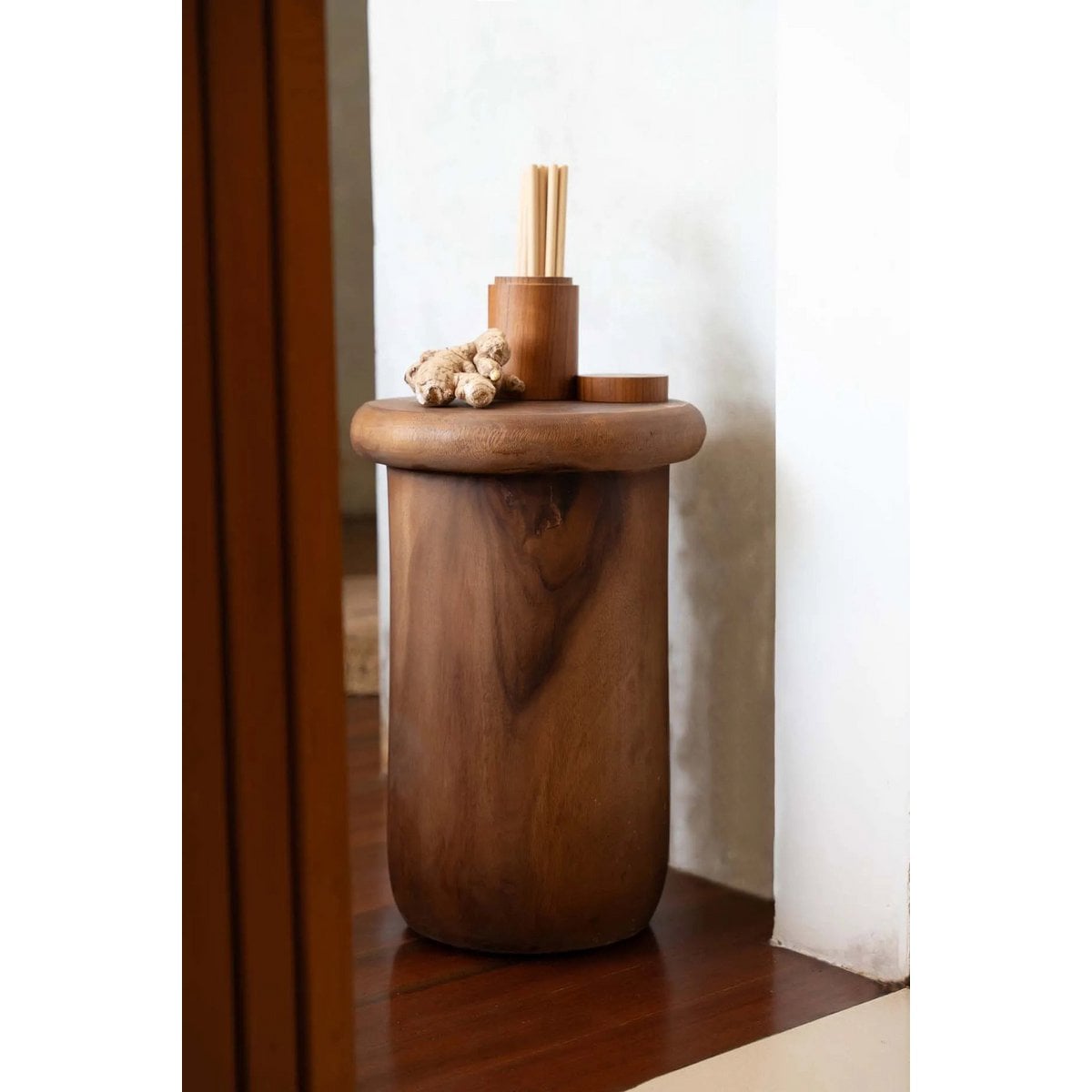 The Teak Root Jar - M - LUXONAS HOME