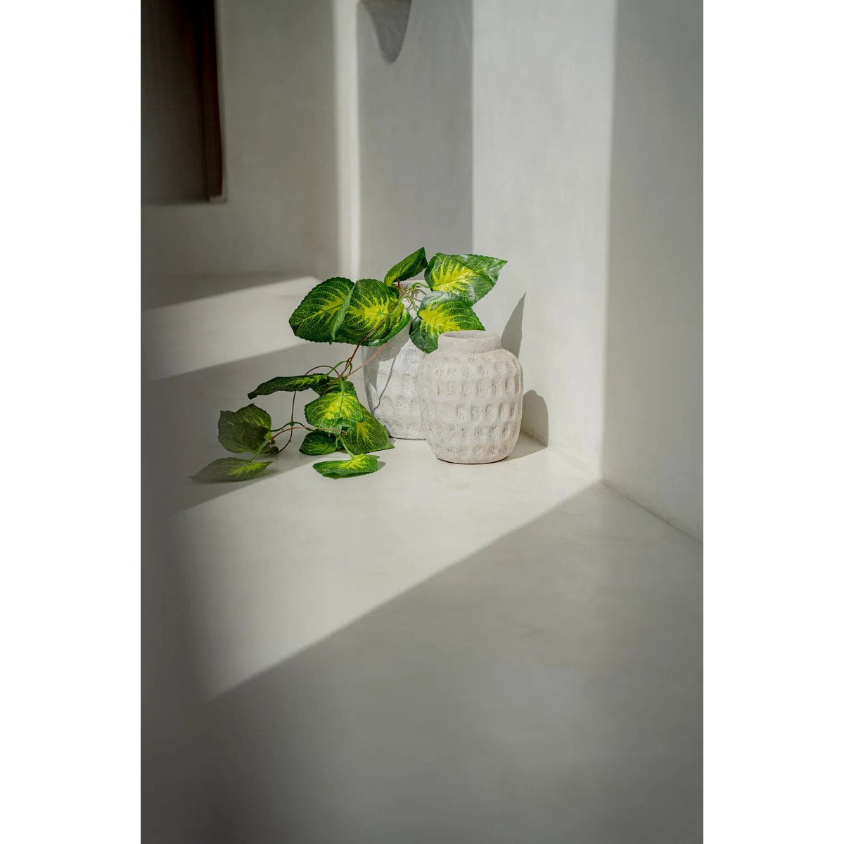 The Trendy Vase - Concrete - L - LUXONAS HOME