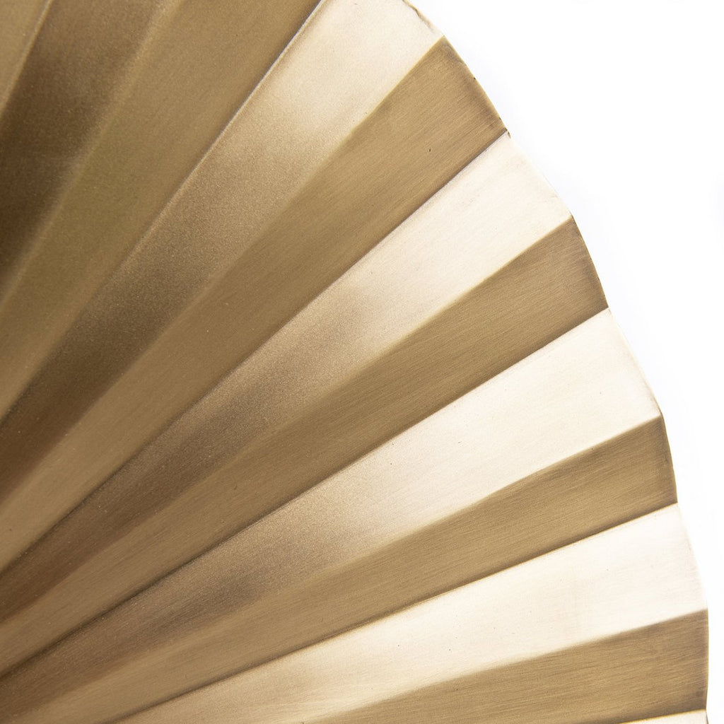 The Tsijn Tsjin Wall Lamp - Brass - M - LUXONAS HOME