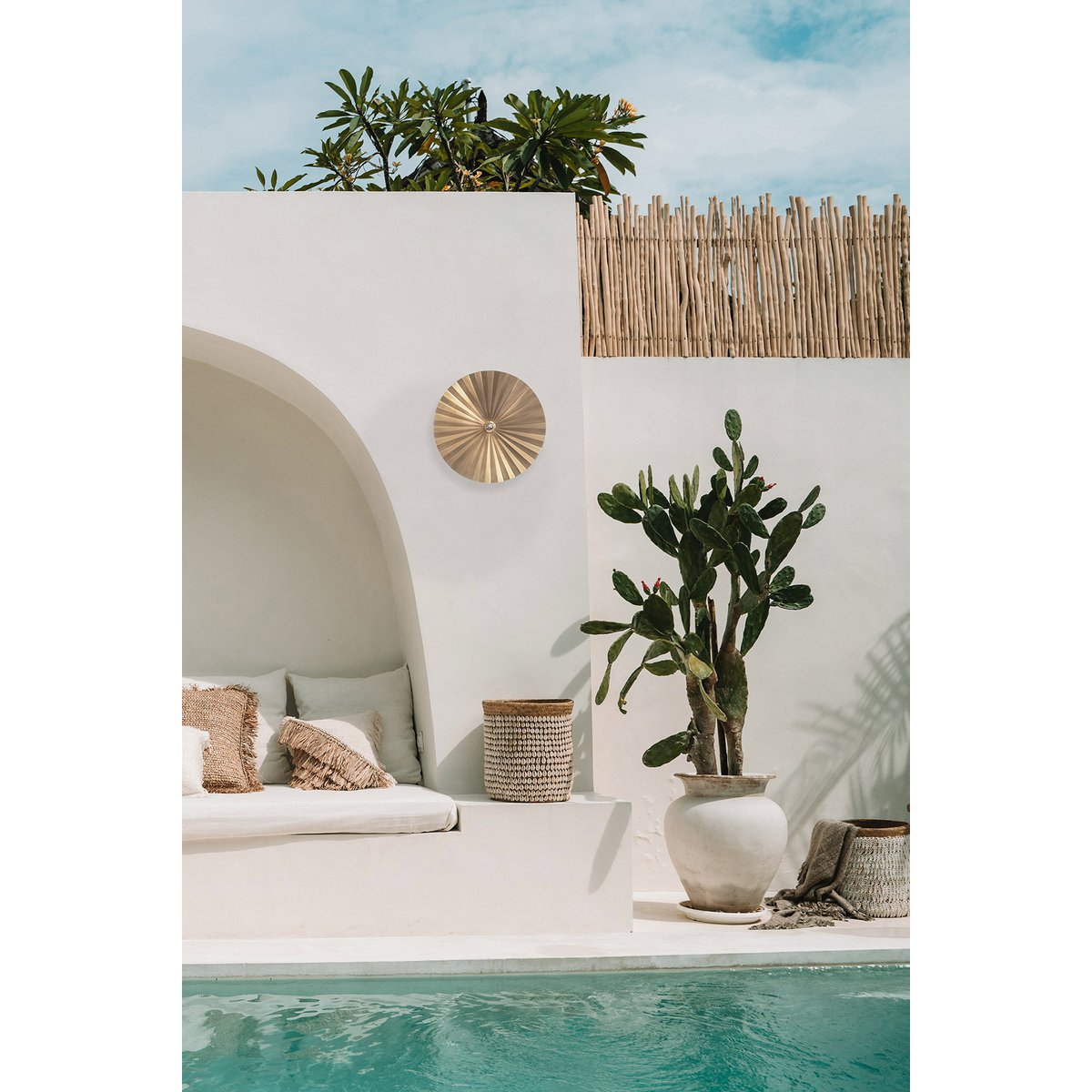 The Tsijn Tsjin Wall Lamp - Brass - M - LUXONAS HOME