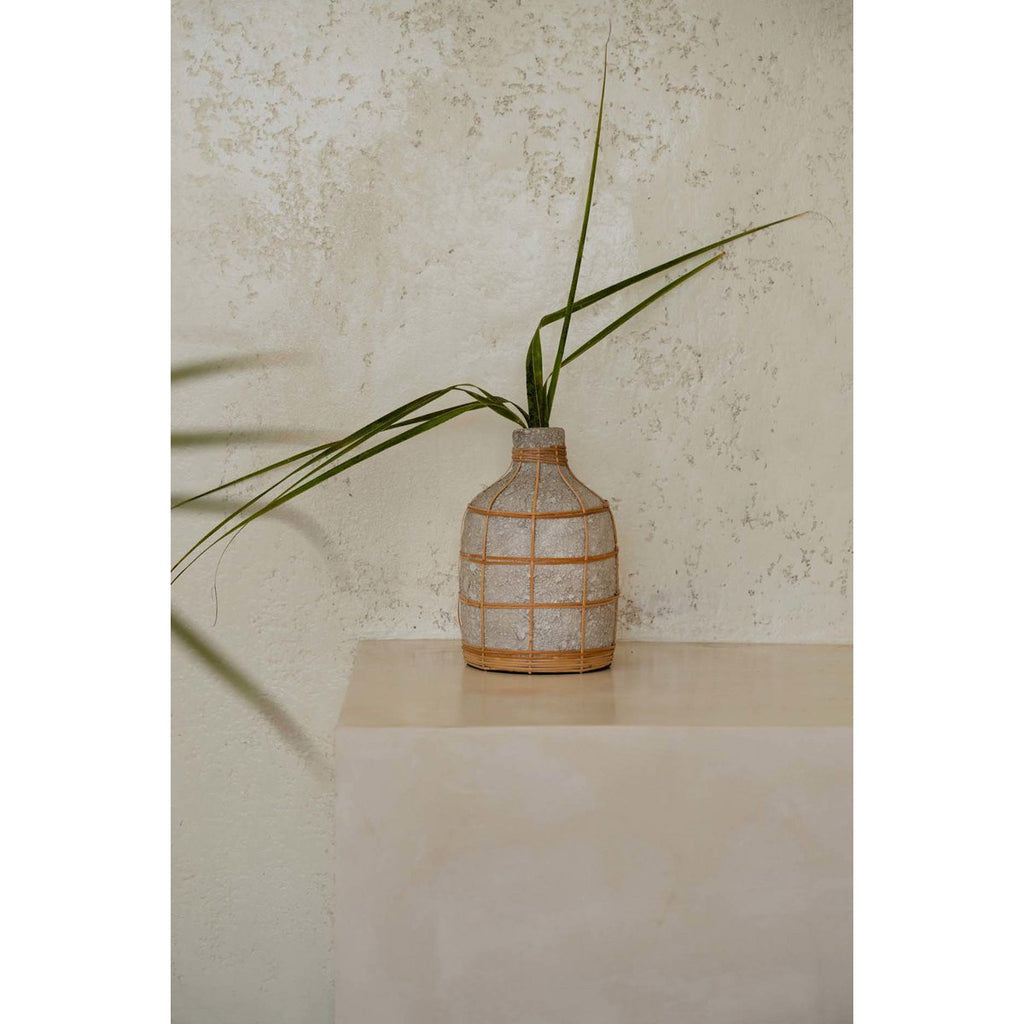 The Whoopy Vase - Concrete Natural - L - LUXONAS HOME