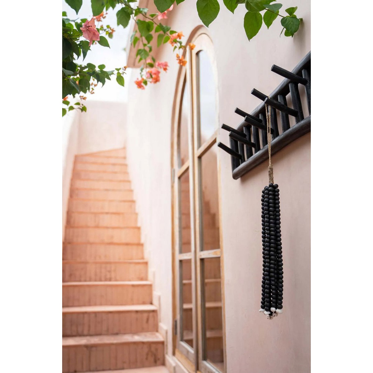 The Wooden Beads Tassel - Black - LUXONAS HOME