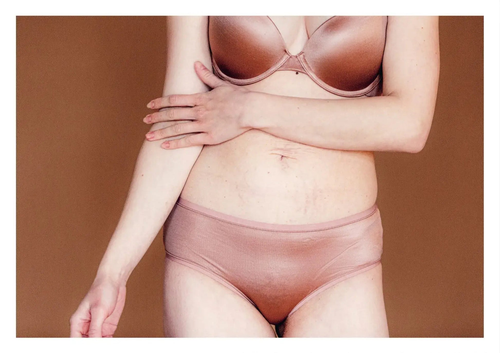 Traces of Motherhood Book - LUXONAS