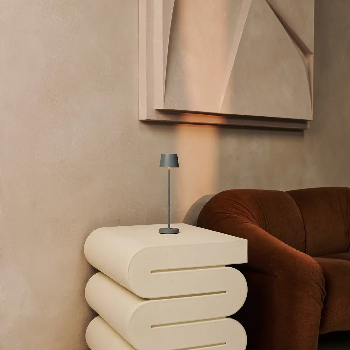 Vondel Mini Mouse Grey Cordless Lamp | Dimmable & Perfect for Hospitality Industry - LUXONAS HOME