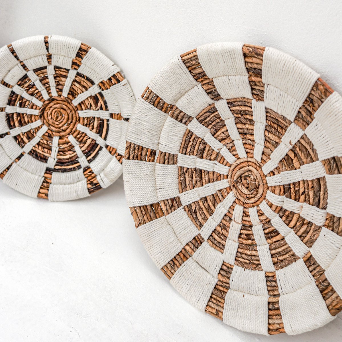 Wall Decor | Wall Basket | Decorative Bowl HUTAN made of Banana Fibre (2 sizes) - LUXONAS HOME