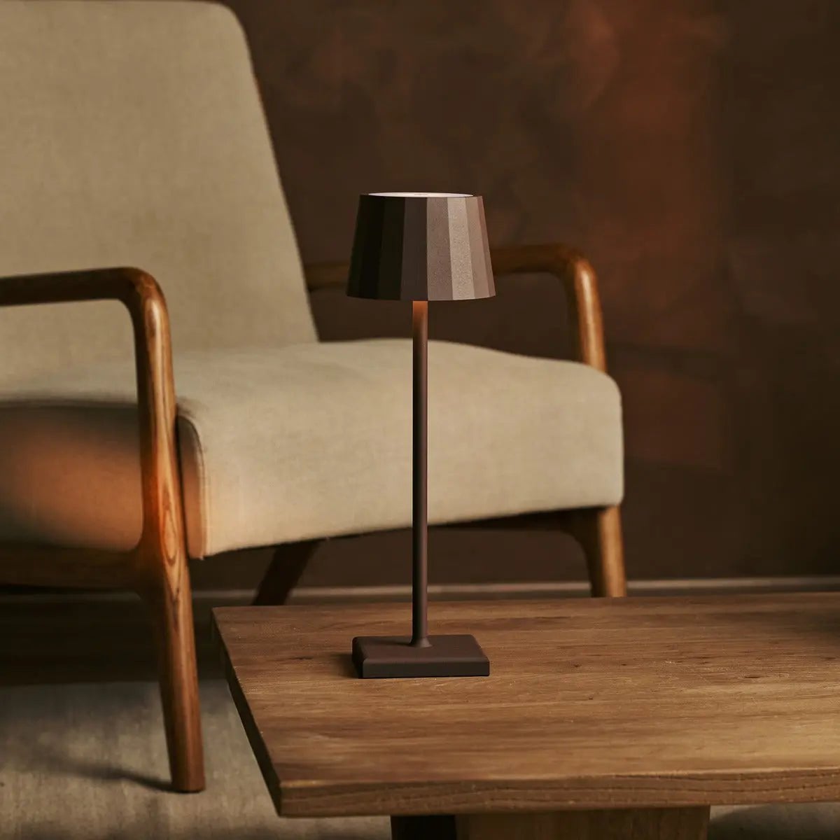 Wouter Mocha Brown Rechargeable Table Lamp | Wireless Charging & 120 - Hour Battery Life - LUXONAS HOME