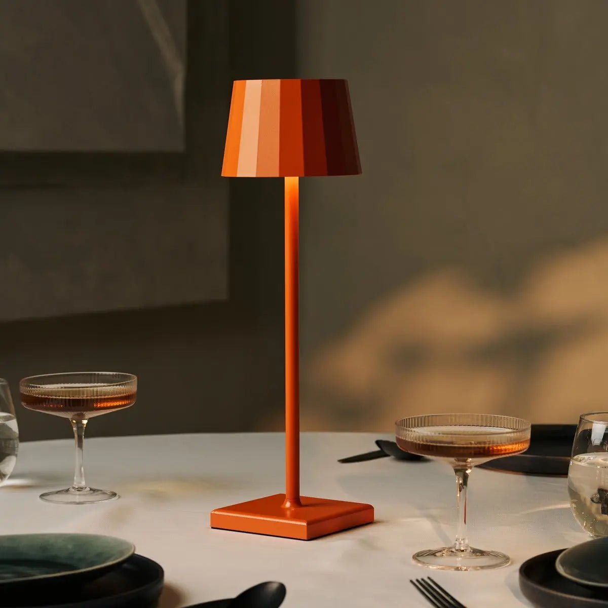 Wouter Orange Blossom Rechargeable Table Lamp | Wireless Charging & 120 - Hour Battery Life - LUXONAS HOME