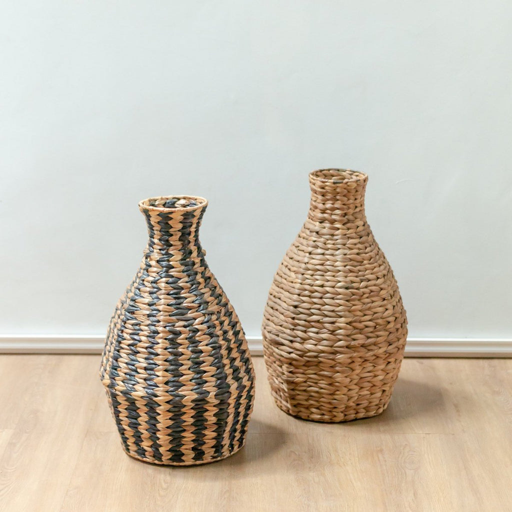 Woven Boho Vase DAYANA Black made from Water Hyacinth - LUXONAS HOME