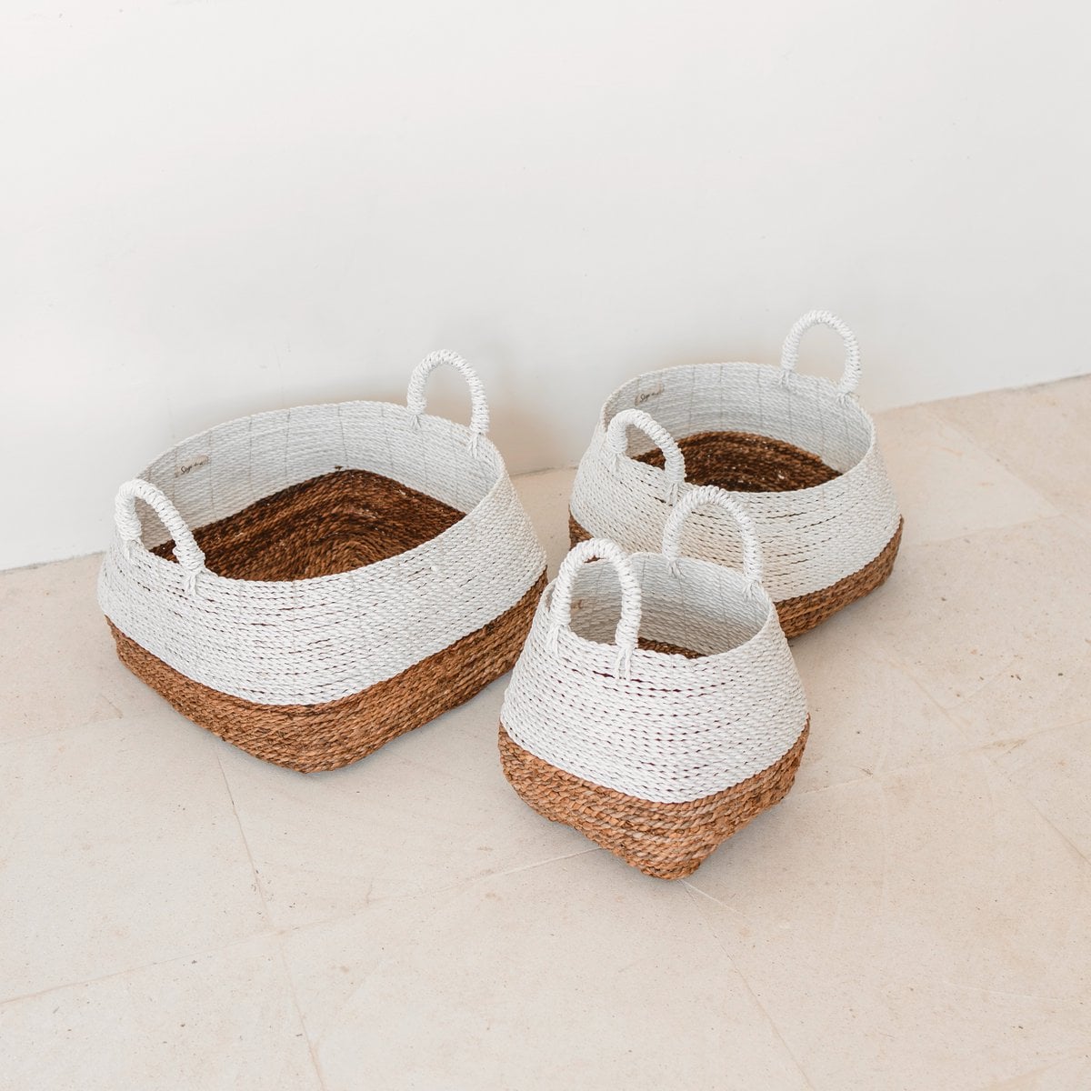 Woven Storage Basket White – Boho Decorative Basket – Square Laundry Basket – Shelf Basket Made of Banana Fibre MAJALENGKA White (3 sizes) - LUXONAS HOME