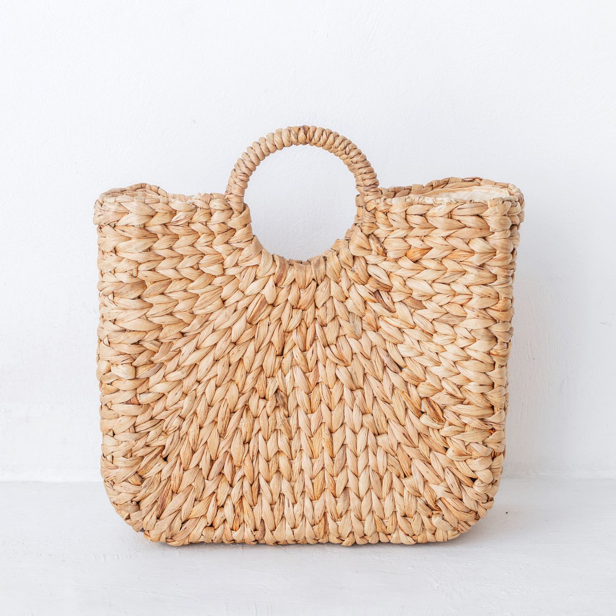 Woven Summer Bag | SAMBAS Shopping Bag made of Water Hyacinth - LUXONAS HOME