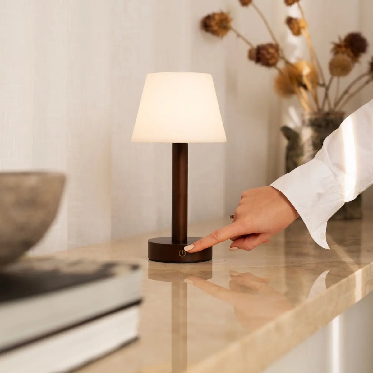 Zoë Dark Brown Wooden Rechargeable Table Lamp | Dimmable, USB - C, 80 - Hour Battery - LUXONAS HOME